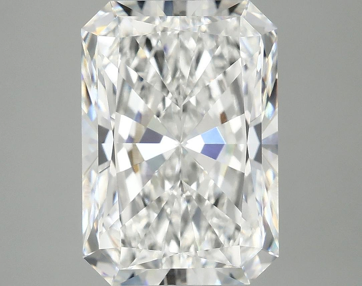 4.97 Carat Radiant Shaped Ideal Cut VVS2 IGI Certified Lab Grown Diamond