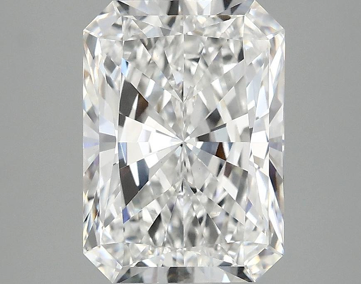 3.01 Carat Radiant Shaped Ideal Cut VVS2 IGI Certified Lab Grown Diamond
