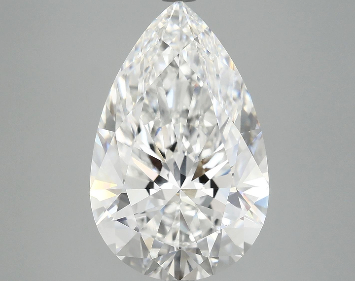 7.15 Carat Pear Shaped Ideal Cut VVS2 IGI Certified Lab Grown Diamond