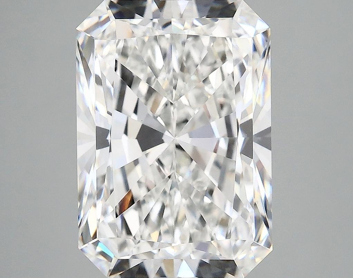 5.05 Carat Radiant Shaped Ideal Cut VVS2 IGI Certified Lab Grown Diamond