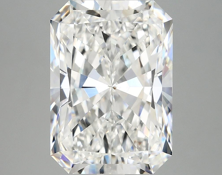 4.97 Carat Radiant Shaped Ideal Cut VVS2 IGI Certified Lab Grown Diamond