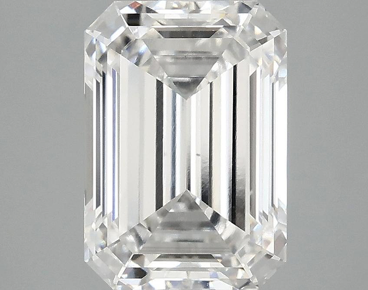 3.08 Carat Emerald Shaped Ideal Cut VS1 IGI Certified Lab Grown Diamond