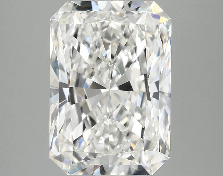 4.03 Carat Radiant Shaped Ideal Cut VVS2 IGI Certified Lab Grown Diamond
