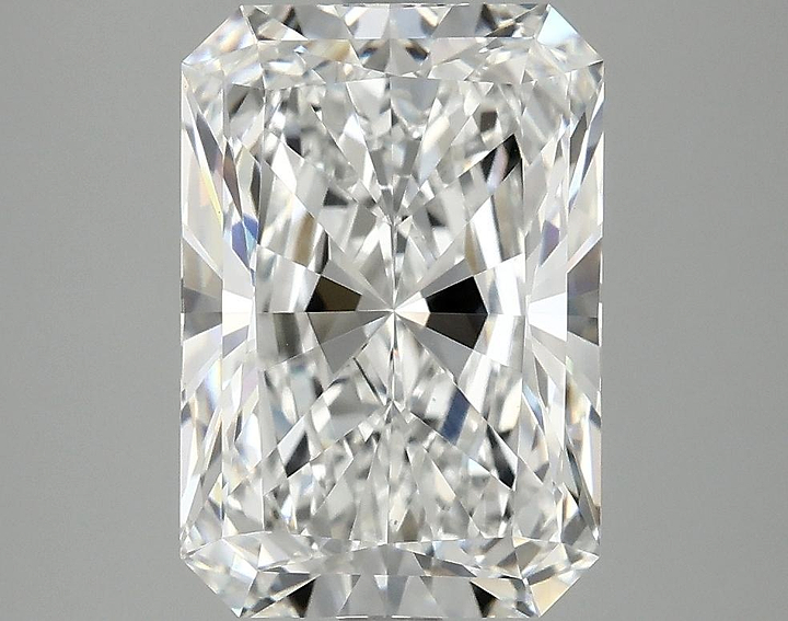 3.97 Carat Radiant Shaped Ideal Cut VVS2 IGI Certified Lab Grown Diamond
