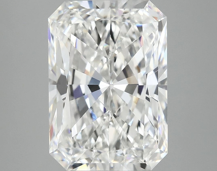 4.99 Carat Radiant Shaped Ideal Cut VVS2 IGI Certified Lab Grown Diamond