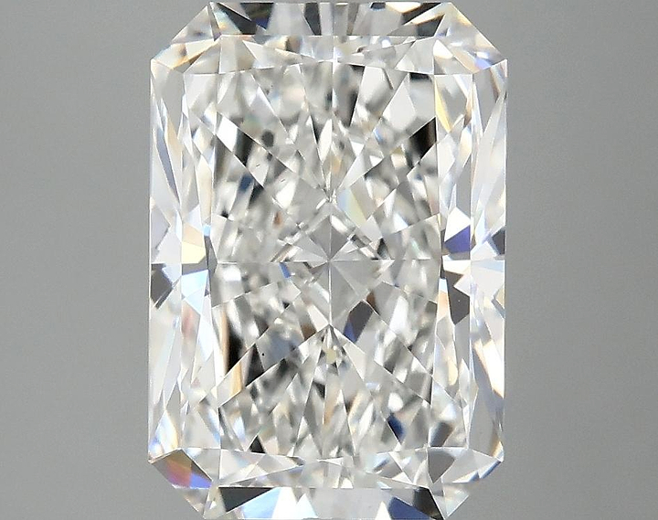 3.82 Carat Radiant Shaped Ideal Cut VS1 IGI Certified Lab Grown Diamond