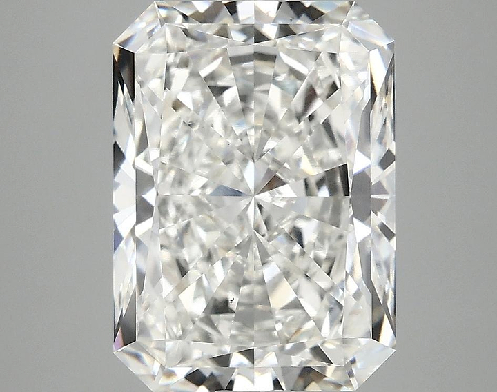 4.02 Carat Radiant Shaped Excellent Cut VS2 IGI Certified Lab Grown Diamond