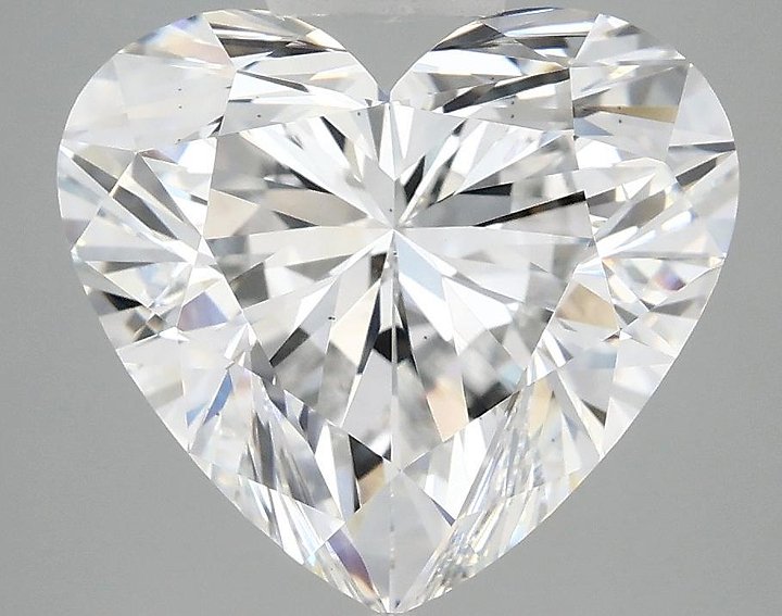 5.04 Carat Heart Shaped Ideal Cut VS2 IGI Certified Lab Grown Diamond