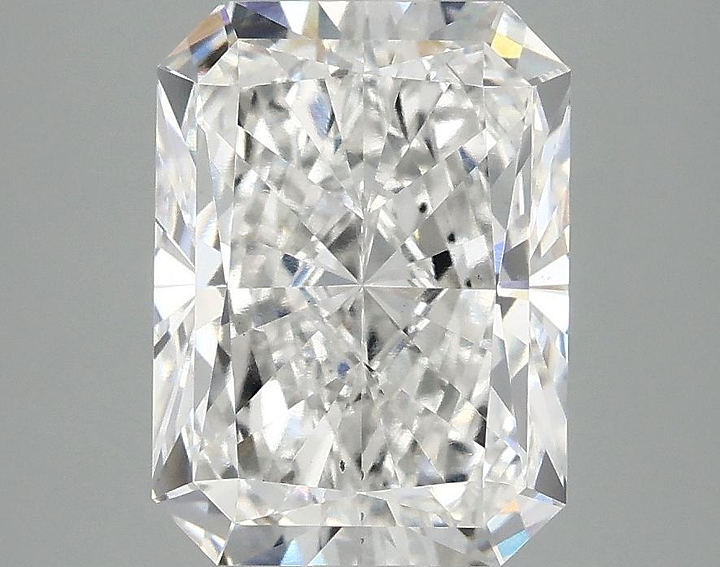 3.5 Carat Radiant Shaped Excellent Cut VS2 IGI Certified Lab Grown Diamond