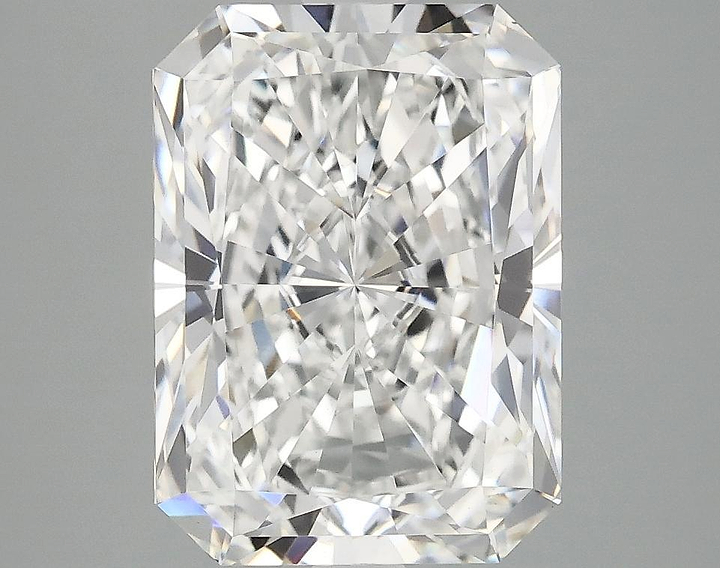 4.17 Carat Radiant Shaped Excellent Cut VVS2 IGI Certified Lab Grown Diamond