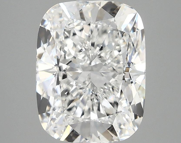 3.0 Carat Cushion Shaped Excellent Cut VS1 IGI Certified Lab Grown Diamond