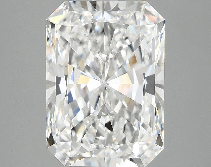 4.92 Carat Radiant Shaped Ideal Cut VVS2 IGI Certified Lab Grown Diamond