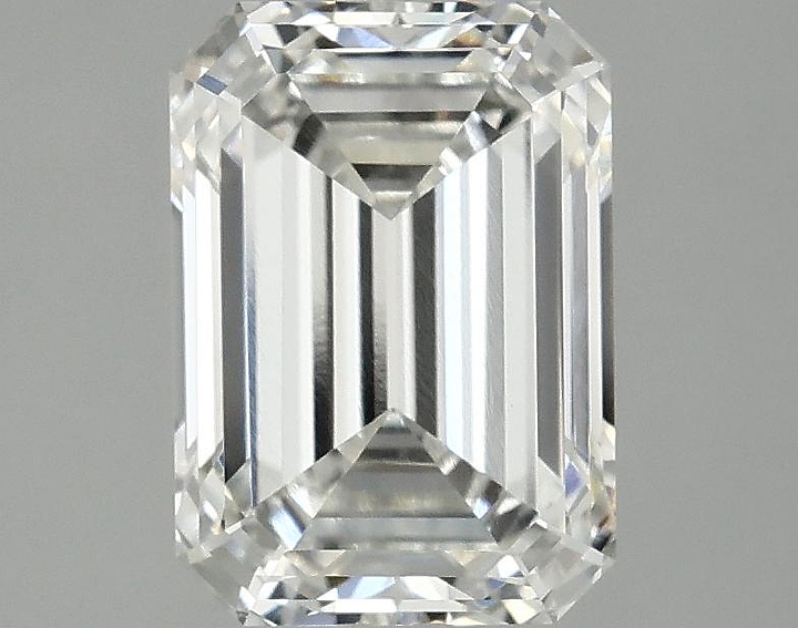 2.5 Carat Emerald Shaped Ideal Cut VVS2 IGI Certified Lab Grown Diamond