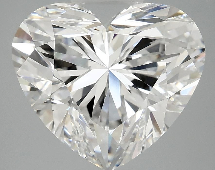 5.07 Carat Heart Shaped Ideal Cut VS1 IGI Certified Lab Grown Diamond