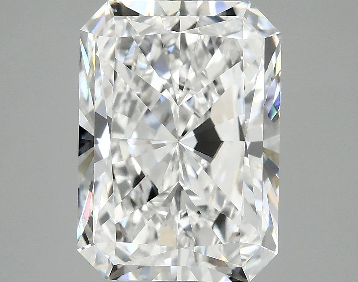 4.02 Carat Radiant Shaped Ideal Cut VVS2 IGI Certified Lab Grown Diamond