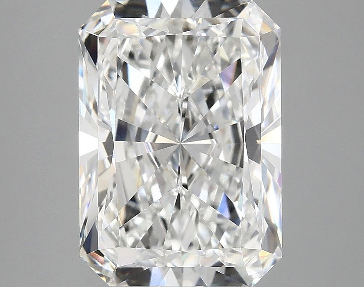 4.09 Carat Radiant Shaped Ideal Cut VVS2 IGI Certified Lab Grown Diamond