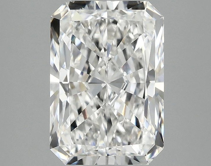 3.02 Carat Radiant Shaped Ideal Cut VVS2 IGI Certified Lab Grown Diamond
