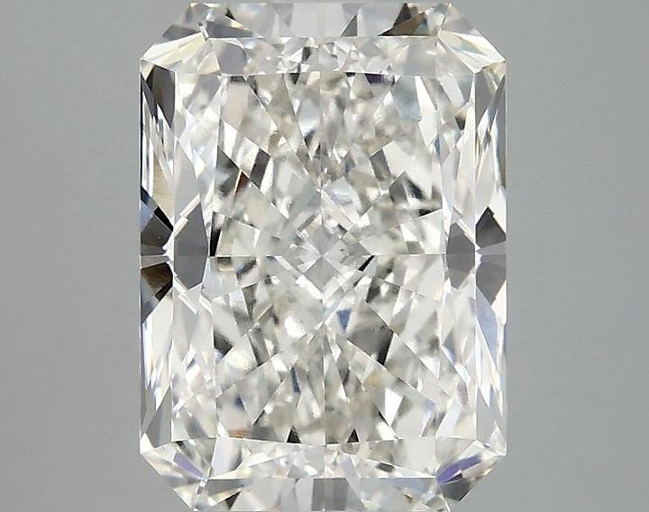 2.99 Carat Radiant Shaped Excellent Cut VVS2 IGI Certified Lab Grown Diamond