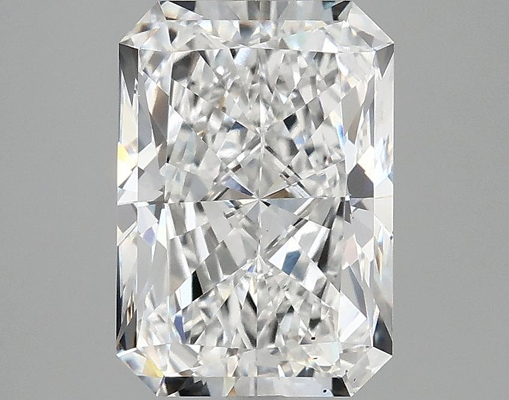 3.0 Carat Radiant Shaped Ideal Cut VS2 IGI Certified Lab Grown Diamond