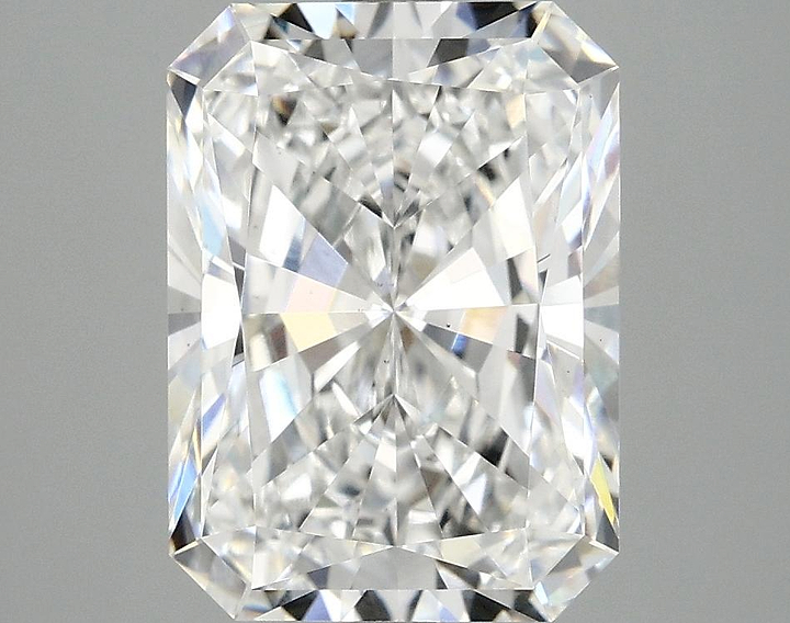 4.19 Carat Radiant Shaped Excellent Cut VS1 IGI Certified Lab Grown Diamond