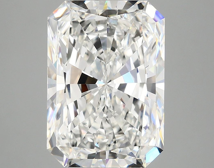4.99 Carat Radiant Shaped Ideal Cut VVS2 IGI Certified Lab Grown Diamond