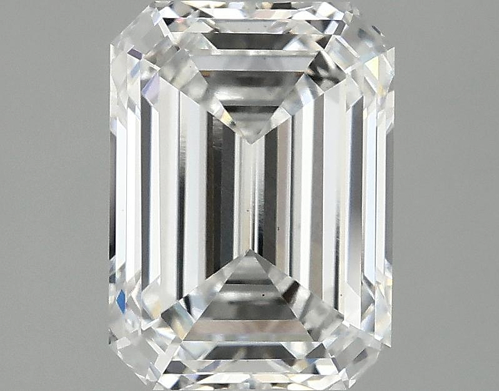 2.52 Carat Emerald Shaped Excellent Cut VS2 IGI Certified Lab Grown Diamond