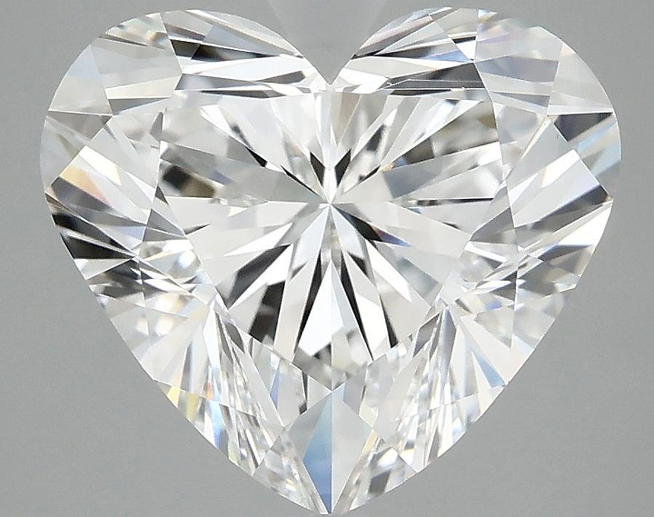 4.91 Carat Heart Shaped Ideal Cut VVS2 IGI Certified Lab Grown Diamond