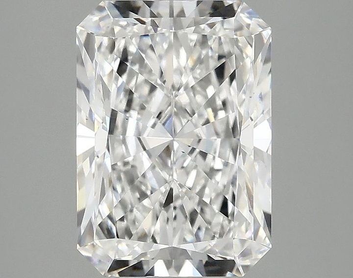 3.09 Carat Radiant Shaped Ideal Cut VS1 IGI Certified Lab Grown Diamond