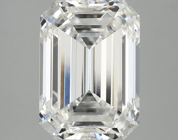 3.08 Carat Emerald Shaped Ideal Cut VVS2 IGI Certified Lab Grown Diamond