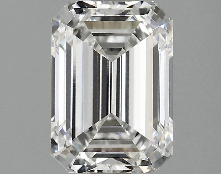 2.1 Carat Emerald Shaped Ideal Cut VS1 IGI Certified Lab Grown Diamond