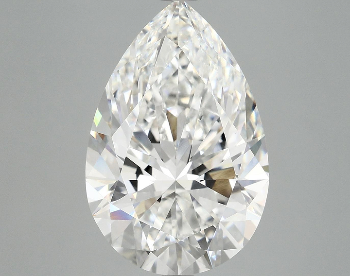 7.12 Carat Pear Shaped Excellent Cut VVS2 IGI Certified Lab Grown Diamond