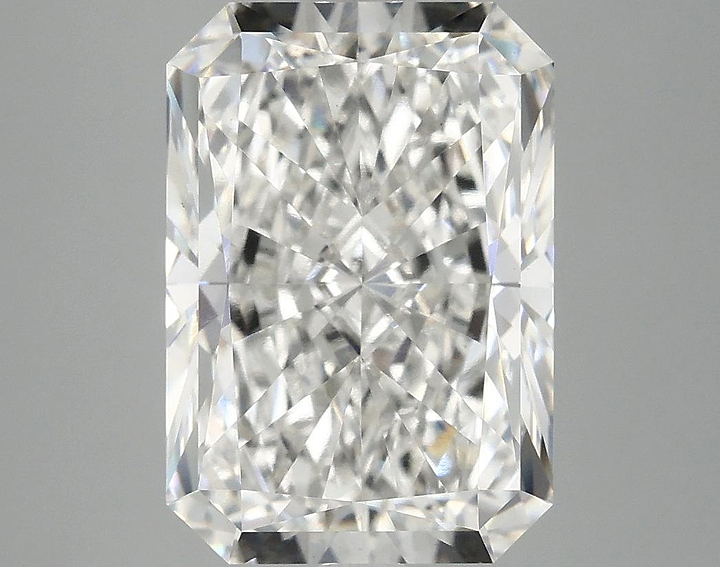 5.08 Carat Radiant Shaped Ideal Cut VS1 IGI Certified Lab Grown Diamond
