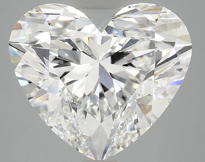 5.05 Carat Heart Shaped Ideal Cut VS1 IGI Certified Lab Grown Diamond