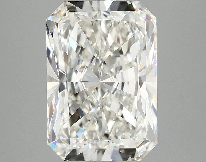 4.03 Carat Radiant Shaped Ideal Cut VVS2 IGI Certified Lab Grown Diamond