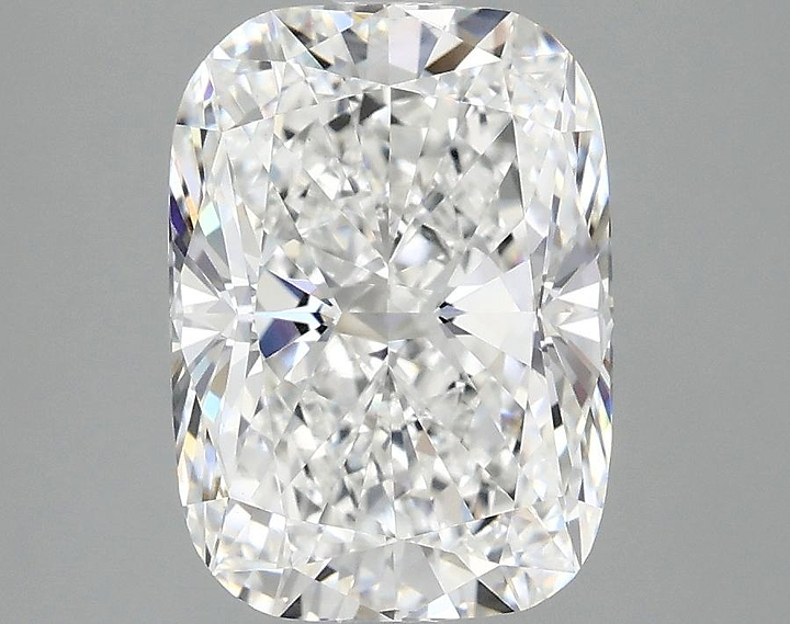 3.09 Carat Cushion Shaped Excellent Cut VVS2 IGI Certified Lab Grown Diamond