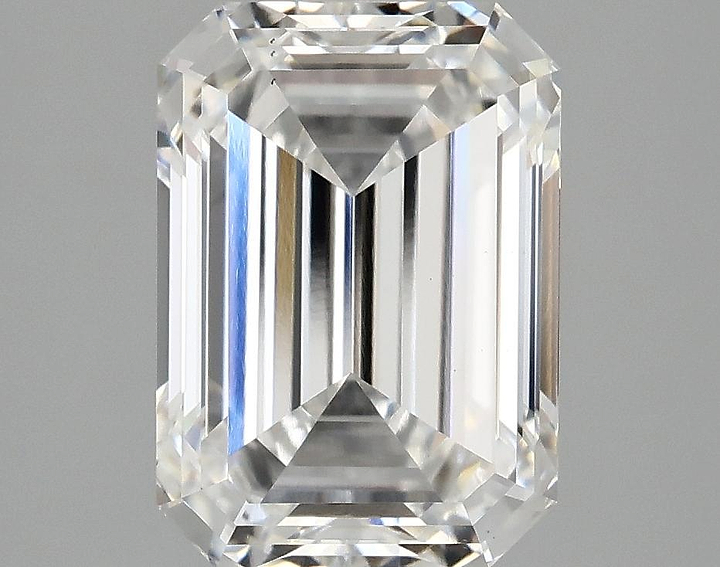 2.43 Carat Emerald Shaped Ideal Cut VS1 IGI Certified Lab Grown Diamond
