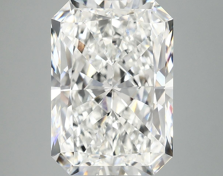 7.96 Carat Radiant Shaped Ideal Cut VVS2 IGI Certified Lab Grown Diamond