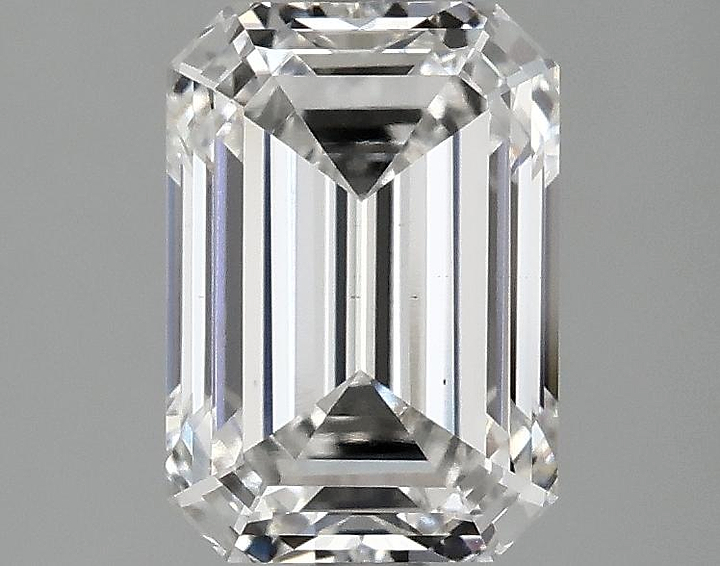 2.1 Carat Emerald Shaped Ideal Cut VS1 IGI Certified Lab Grown Diamond