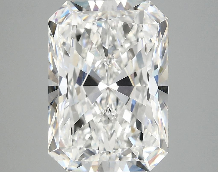 5.07 Carat Radiant Shaped Ideal Cut VVS2 IGI Certified Lab Grown Diamond