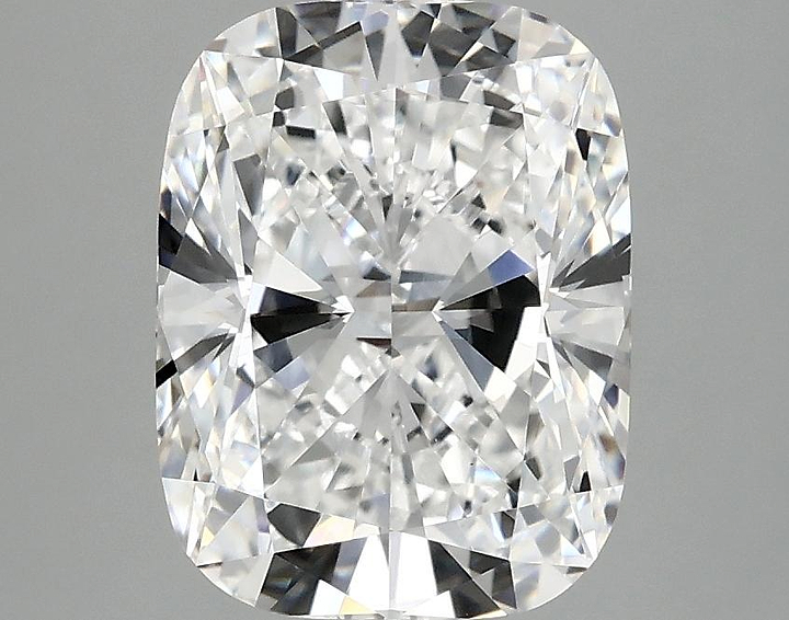 3.02 Carat Cushion Shaped Excellent Cut VVS2 IGI Certified Lab Grown Diamond
