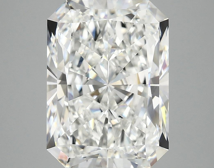 4.83 Carat Radiant Shaped Excellent Cut VVS2 IGI Certified Lab Grown Diamond