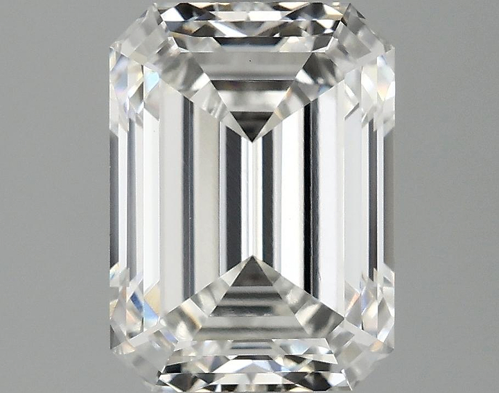 2.0 Carat Emerald Shaped Excellent Cut VVS2 IGI Certified Lab Grown Diamond