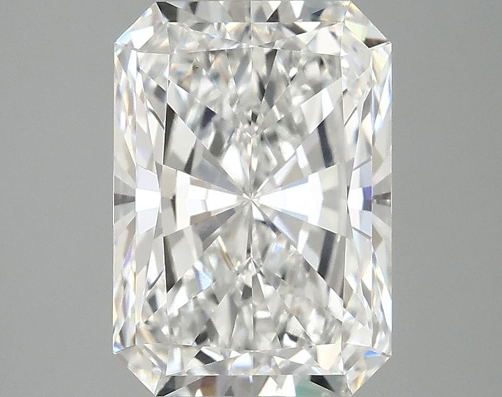 3.09 Carat Radiant Shaped Ideal Cut VS1 IGI Certified Lab Grown Diamond