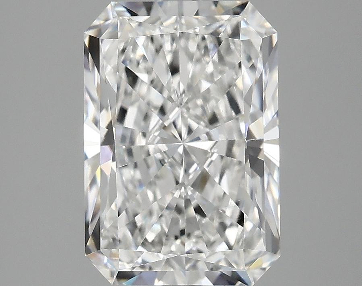 3.03 Carat Radiant Shaped Ideal Cut VVS2 IGI Certified Lab Grown Diamond