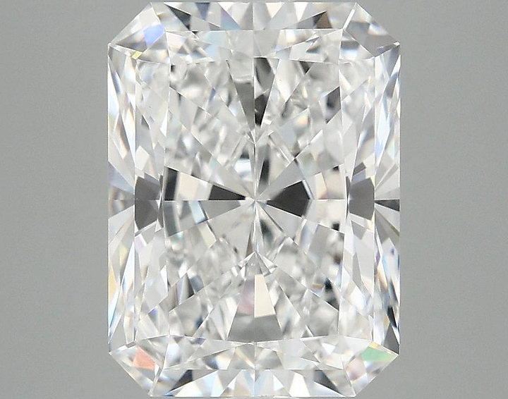 3.98 Carat Radiant Shaped Excellent Cut VVS2 IGI Certified Lab Grown Diamond