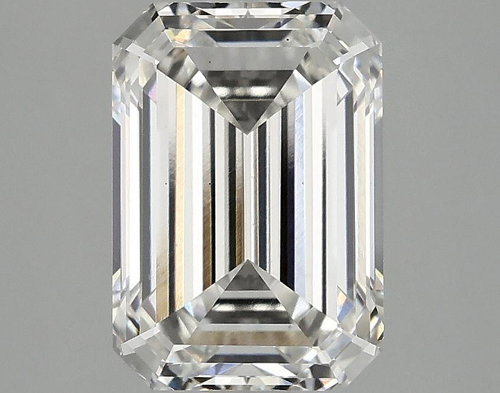 2.97 Carat Emerald Shaped Ideal Cut VS2 IGI Certified Lab Grown Diamond