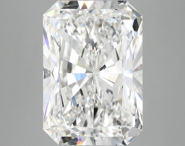 5.04 Carat Radiant Shaped Ideal Cut VVS2 IGI Certified Lab Grown Diamond