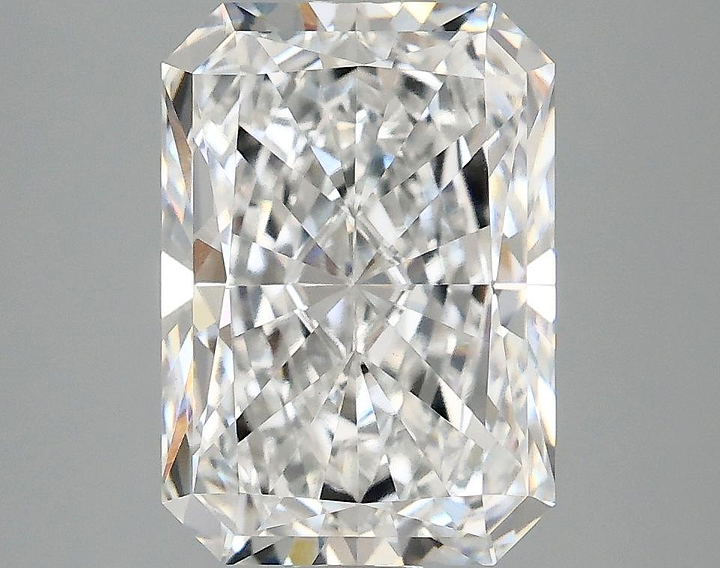 3.08 Carat Radiant Shaped Ideal Cut VS1 IGI Certified Lab Grown Diamond