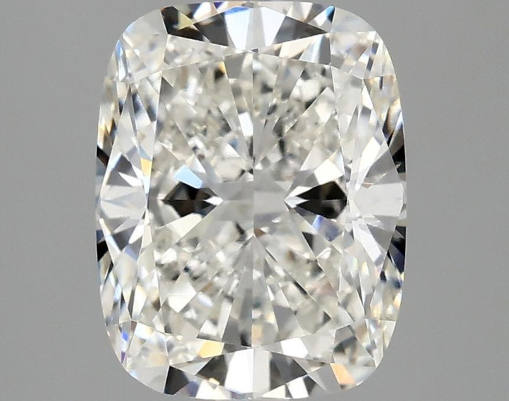 3.0 Carat Cushion Shaped Excellent Cut VVS2 IGI Certified Lab Grown Diamond