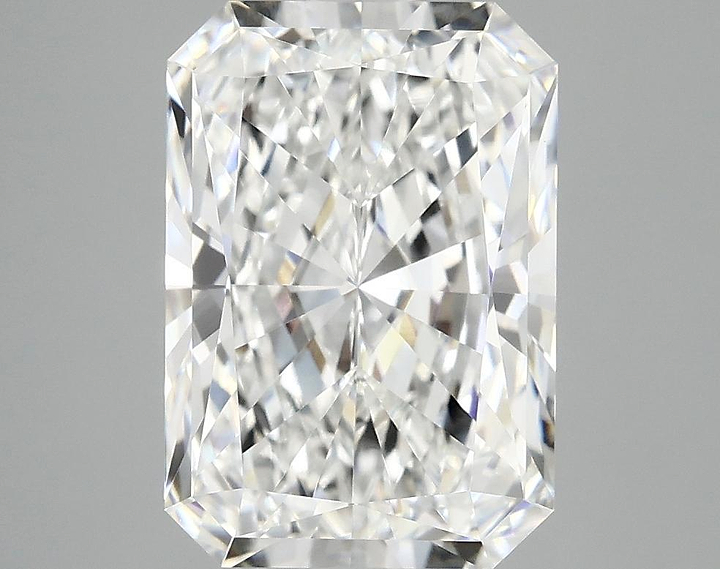 3.55 Carat Radiant Shaped Ideal Cut VVS2 IGI Certified Lab Grown Diamond